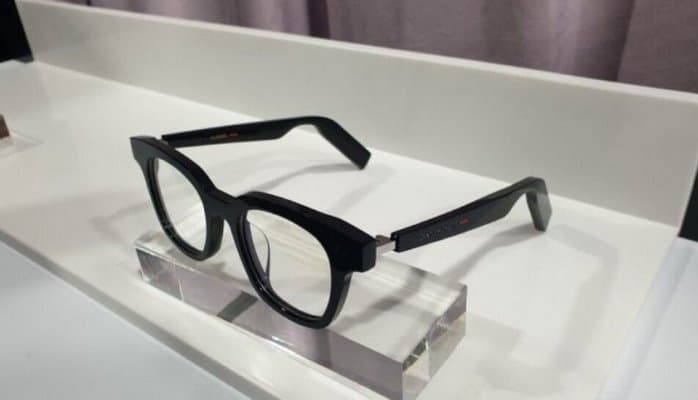 Huawei ağıllı eynəklərin yeni versiyasını satışa çıxardı