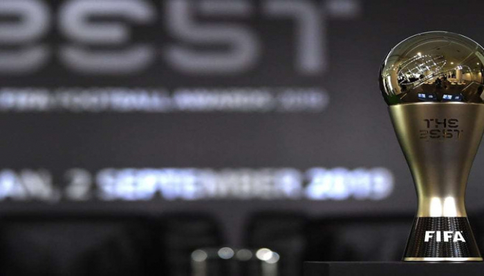 FIFA ilin qalibləri adına namizədləri açıqlayıb