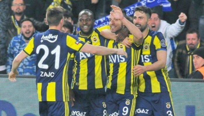 “Fənər” sevindi, “Beşiktaş” xal itirdi
