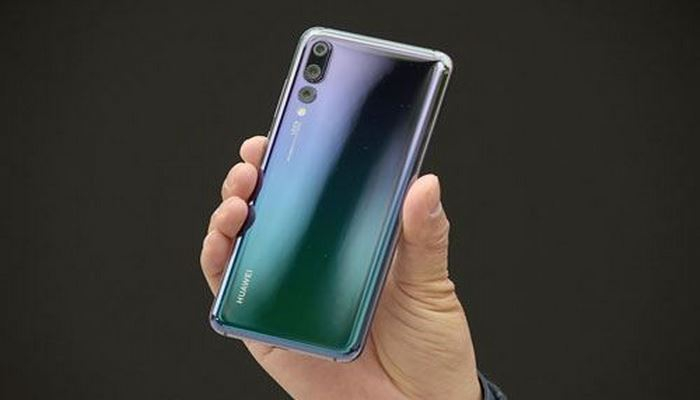 "Huawei" telefonlarında "Android" əvəzinə bu olacaq