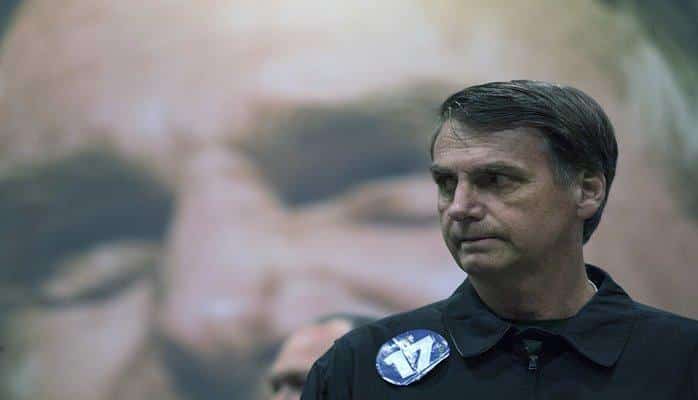 Braziliyada keçirilən prezident seçkilərində ultrasağçı namizəd qalib gəlib