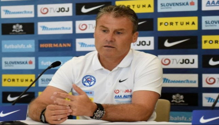 Тренер сборной Словакии заявил, что хочет вернуться в Баку