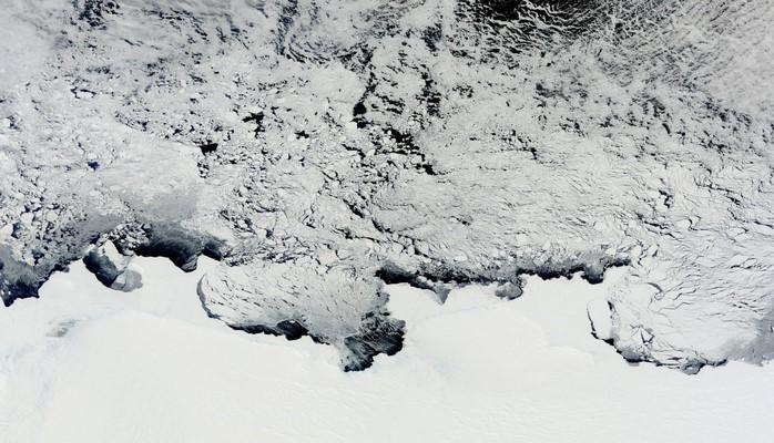 Geofiziklər: Antarktidanın buz qatlarının altında “ölü” qitələr var