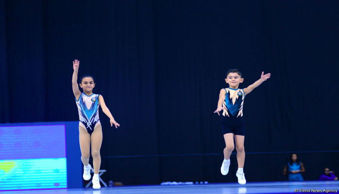 В Сумгайыте проходят соревнования Чемпионатов Азербайджана по акробатической и аэробной гимнастике