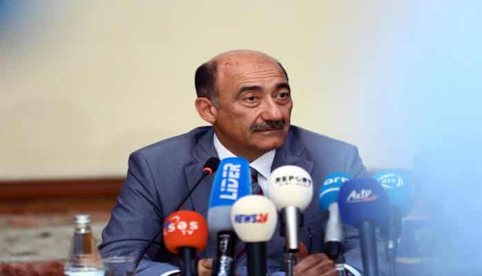 Nazir: 'Telefon zəngləri konsertdə xoş duyğular almağa mane olur'