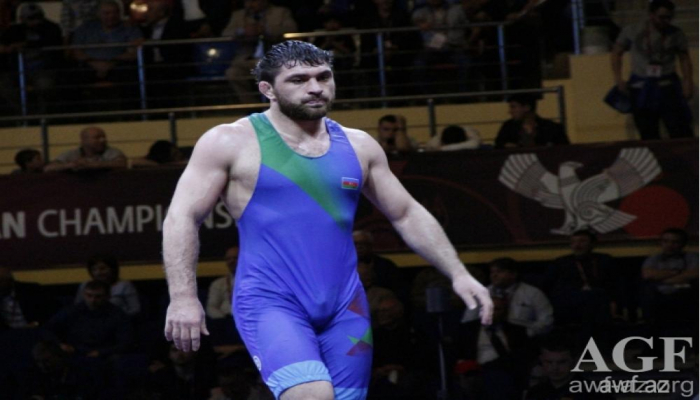 Şərif Şərifov Olimpiadaya lisenziya qazandı - İki güləşçimiz yarımfinalda