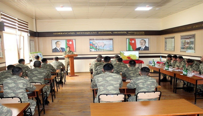 В Азербайджанской Армии проводится конкурс