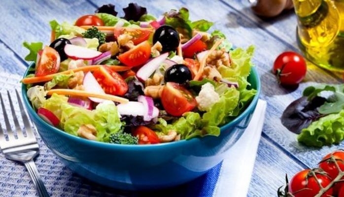 Britaniyalı alimlər: "Dünyanın xilası üçün daha çox bitkilərlə qidalanın!"