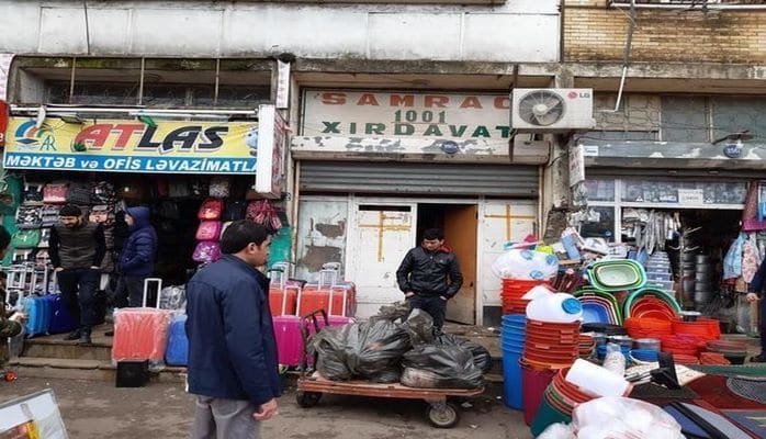 На рынке в Баку продавалось мясо по 5,5 маната за килограмм