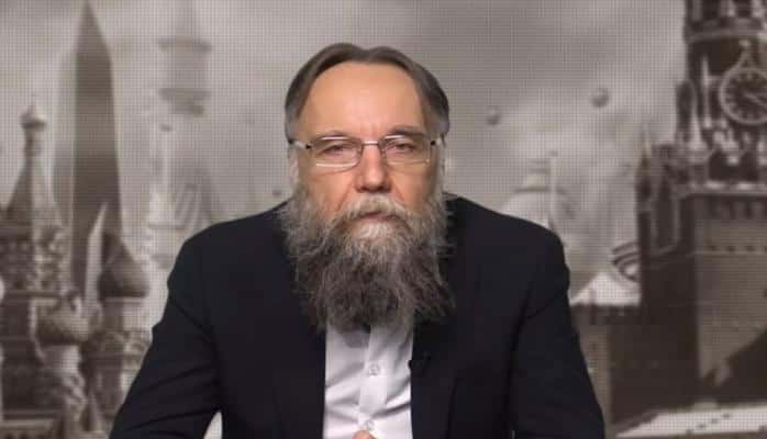 Aleksandr Duqin: Rusiyanın Ermənistana bir çox sualı var
