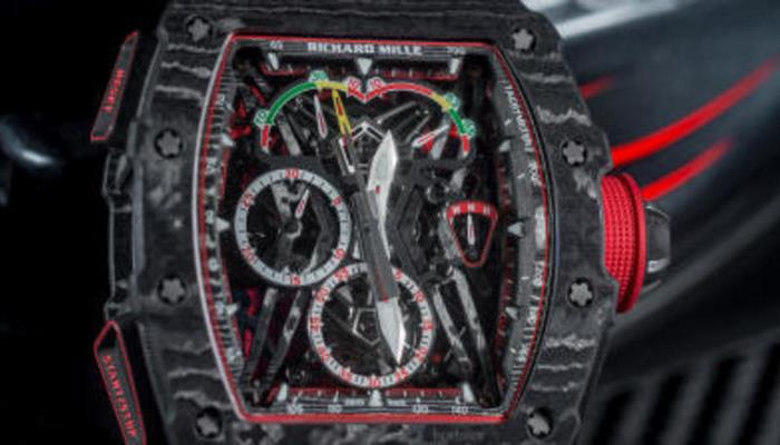 Azərbaycanlı gəncin milyonluq saatını ərəblər  oğurlayıb və...Polis hər şeyi açdı