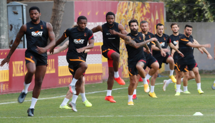 "Qalatasaray" "Neftçi" ilə oyun öncəsi ciddi problemlərlə üzləşib