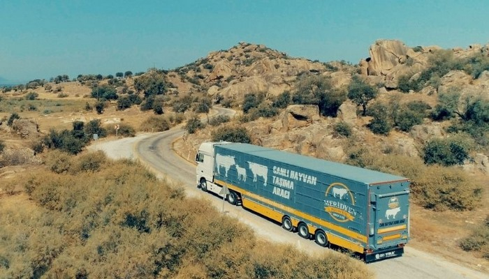 OKT Trailer, 'Canlı Hayvan Taşıma Aracı' ile hayvanları korurken, müşterilerine de kazandırıyor