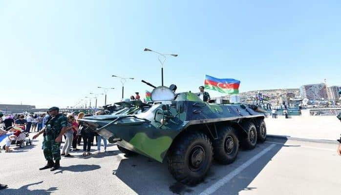 Выставка по случаю 100-летия Погранслужбы Азербайджана