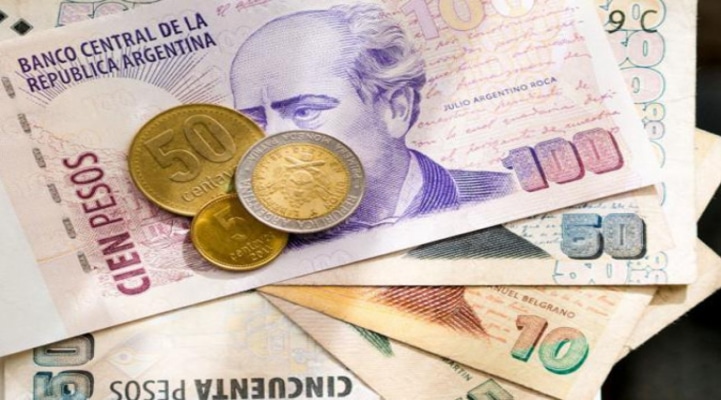 KİV: Argentina pesosu ucuzlaşmağa davam edəcək