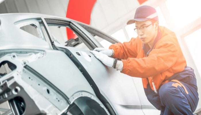 Авторынок Китая рухнул более чем на 80 %