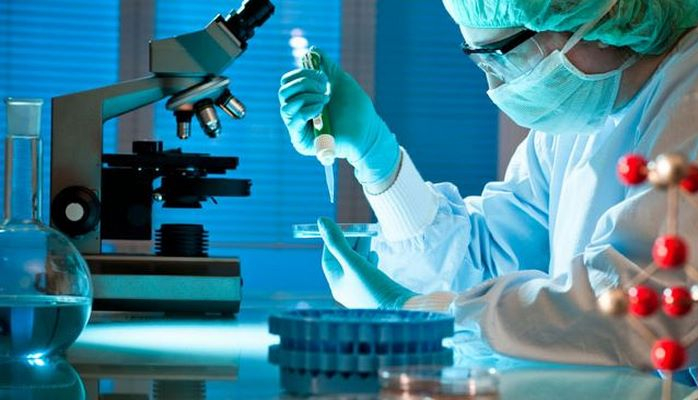 Döş xərçəngi bir gündə müalicə olundu - Dünyada ilk