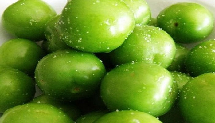 Təzə alçaları uşaqlara vermək olarmı?