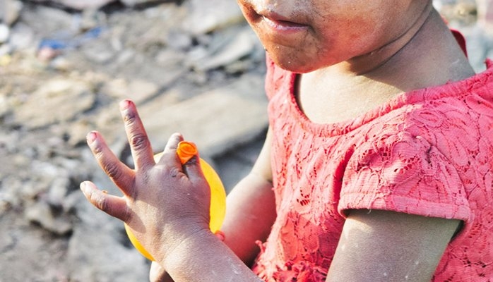 Hər gün yaşadığımız olay: Uşaqlarınızı bu təhlükələrdən qoruyun