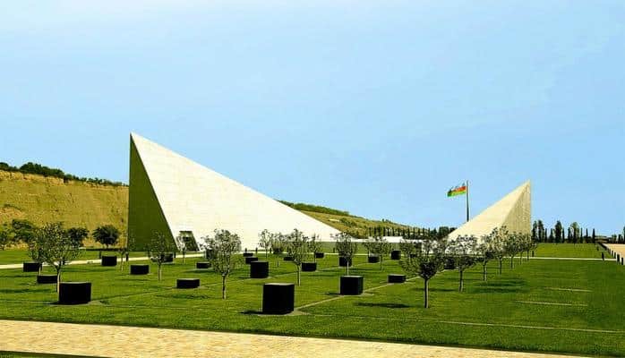 “Soyqırımı memorial kompleksi”nin işçilərinin maaşı artırıldı