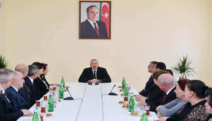 Президент Ильхам Алиев: Решение проблем вынужденных переселенцев является наиболее приоритетным вопросом
