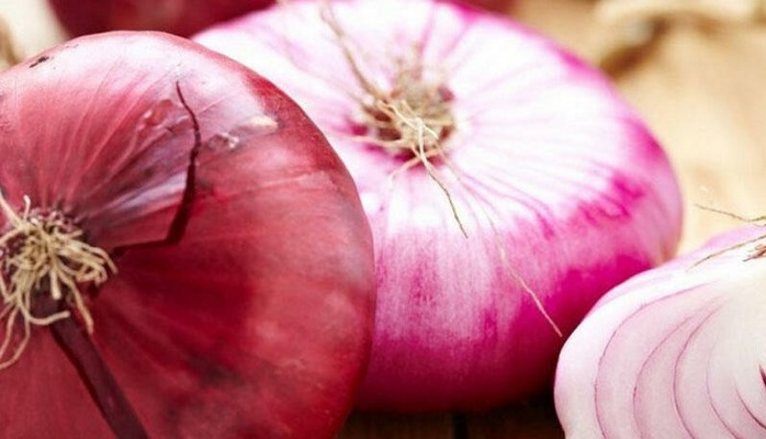 Qırmızı soğanın inanılmaz faydaları