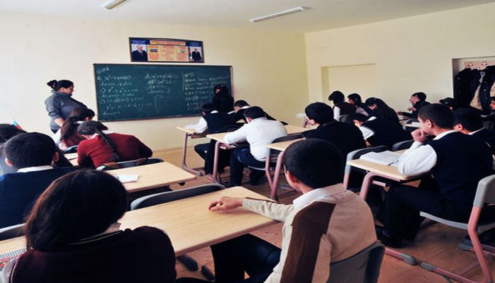 В Шамахы открыли школу для начальных классов