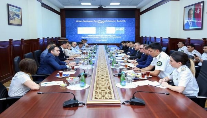 Səfər Mehdiyev Tobias Baumann ilə görüşdü