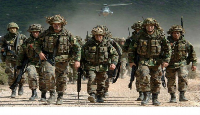 Almaniya Rusiya sərhədində ordusunu artırır