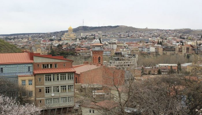 Gürcüstanda Ramazan ayında kamendant saatına düşən sübh azanlarının verilməsinə icazə verilib