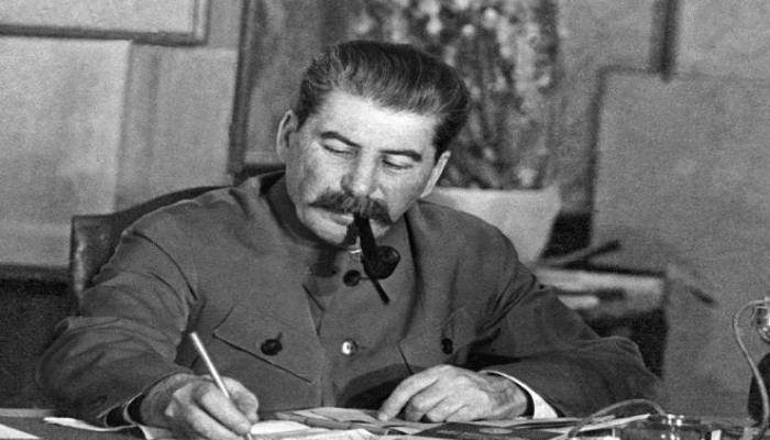 Aktyor Stalinə sevgisini etiraf etdi