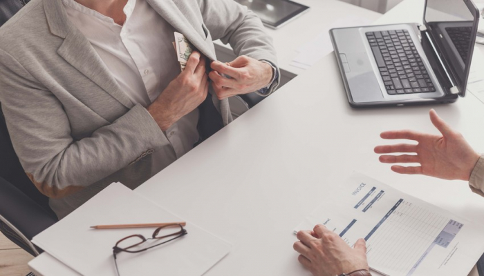 İşsiz vətəndaşlar üçün yeni tələ:  “45 manat ödəyin”