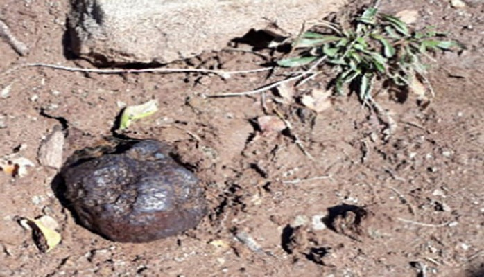 Tacikistanda 1,5 kiloqram ağırlığında meteorit parçası tapılıb