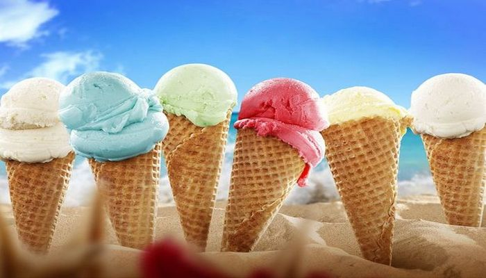 Dondurma deyərək yediyimiz kimyəvi maddələr: Təhlükə sezonu başladı