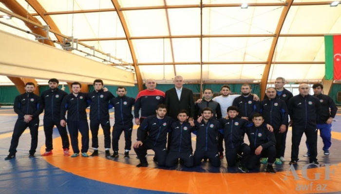 Daha bir güləşçimiz Avropa çempionatının finalında