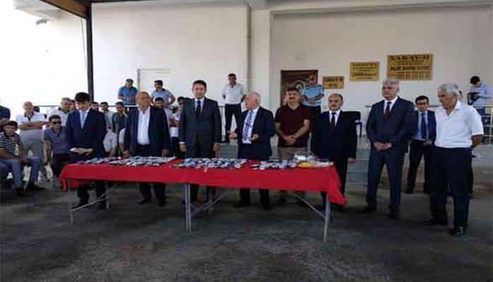 Prezidentin hədiyyə etdiyi mənzillər təhvil verildi