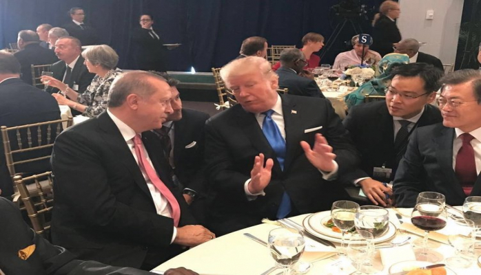Трамп предложил Эрдогану $100 млрд