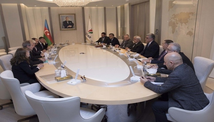 SOCAR prezidenti TOTAL-ın hasilat üzrə prezidentini qəbul edib