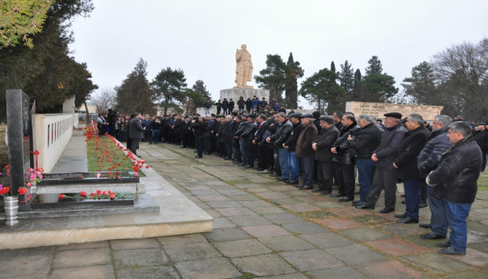 Ağcabədidə Milli Qəhrəman Etibar İsmayılovun xatirəsi yad edilib