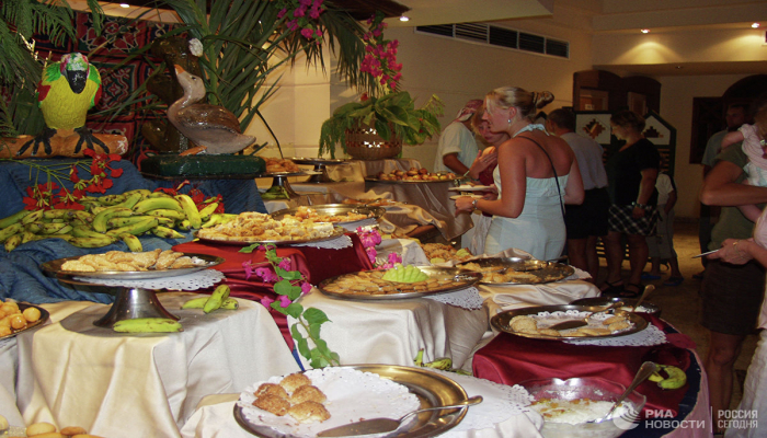 Türkiyədə “all inclusive” sisteminin üstünlüklərini və risklərini saydılar