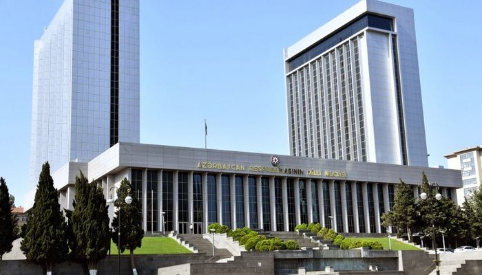 7 yaşlı uşağın öldüyü hadisə Milli Məclisdə qaldırıldı