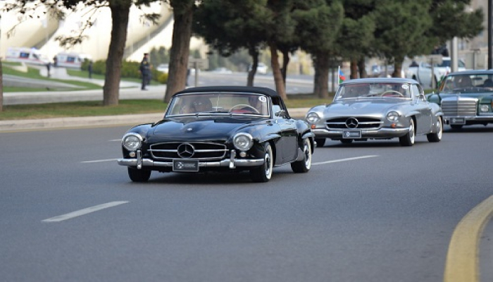 Bakıda klassik avtomobillərin yürüşü keçiriləcək