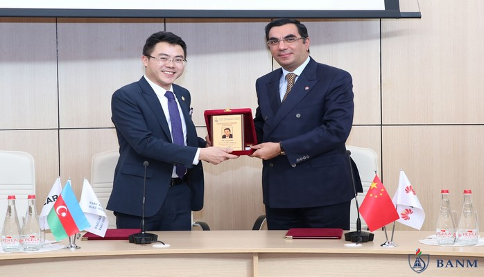 Бакинская высшая школа нефти и компания Huawei начинают сотрудничество