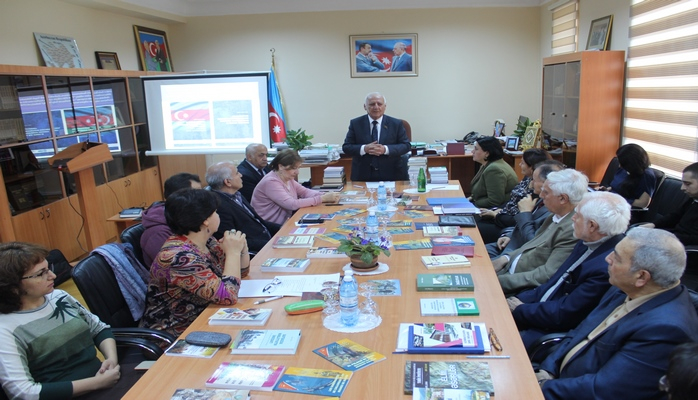 Ученого совета Института истории НАНА прошла презентация публикаций института в 2019 году.