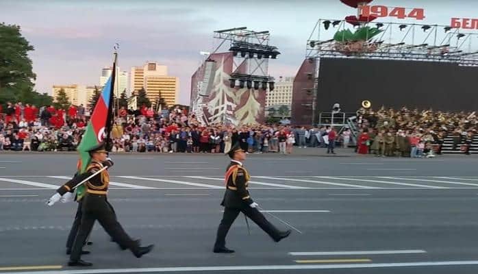 Азербайджанские военнослужащие приняли участие в военном параде в Минске