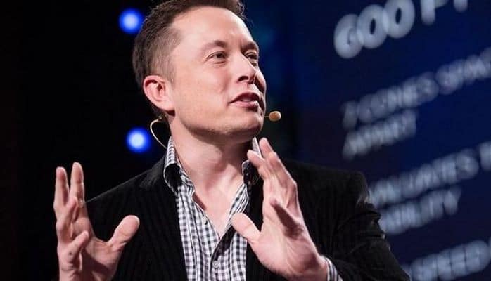 Elon Mask bloqerə bir milyon dollar bağışladı