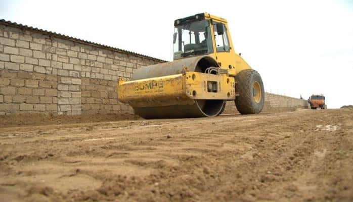 Xəzər rayonunda 24 km yol yenidən qurulur