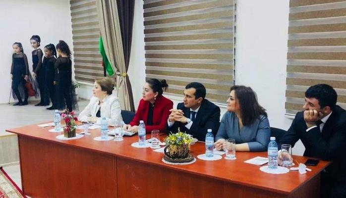 “Valideynin məktəbdə bir günü”