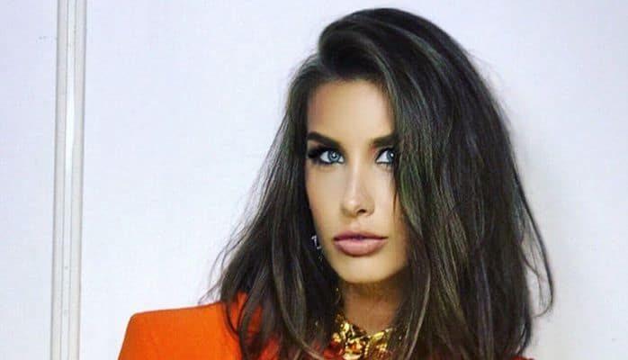 Кети Топурия показала обручальное кольцо