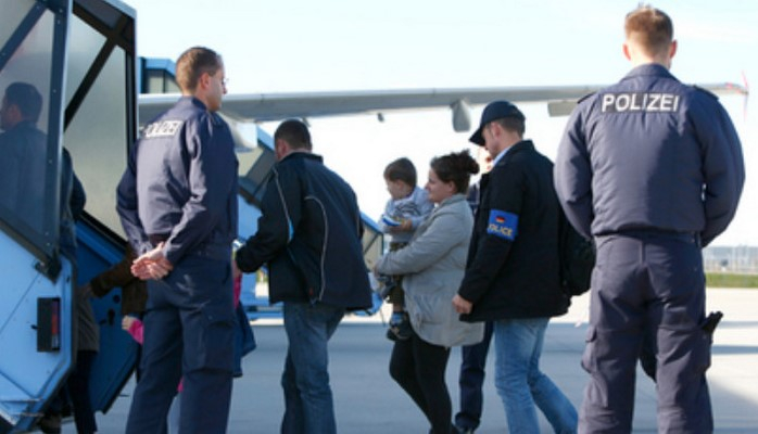 Almanların miqrant qorxusu- Yaxın 20 ildə ölkənin hər üçüncü sakini qaçqın olacaq